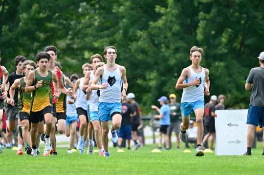 SBHS Cross Country @ CVU Relays — photo 1