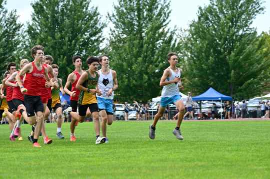 SBHS Cross Country @ CVU Relays — photo 4