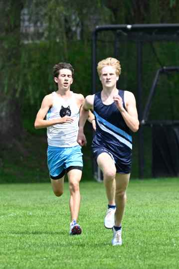 SBHS Cross Country @ CVU Relays — photo 6