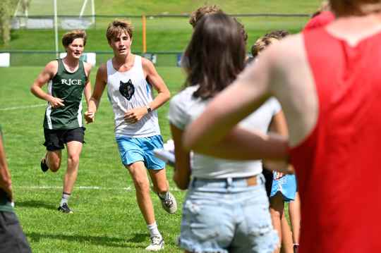 SBHS Cross Country @ CVU Relays — photo 12