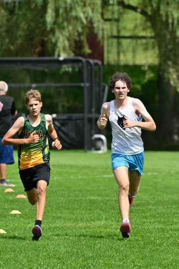 SBHS Cross Country @ CVU Relays — photo 16